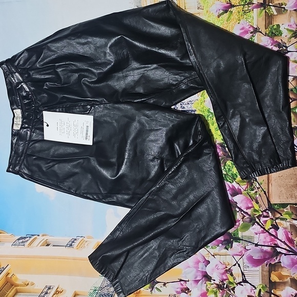 Vintage Black Leather Pants Size 6‎ NWT - Picture 1 of 6